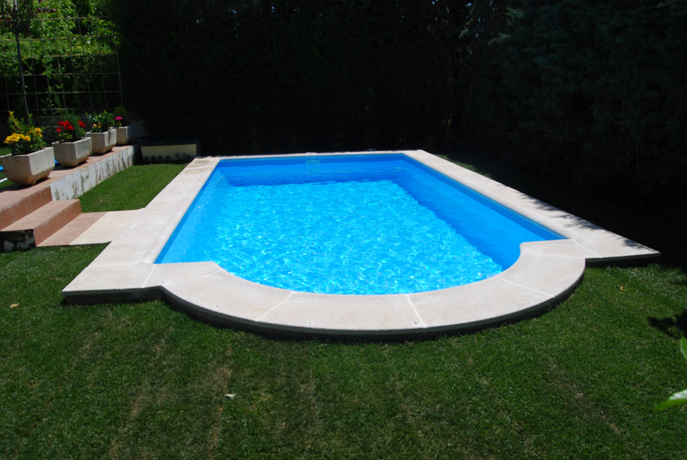 Piscina Alma M - 650, piscinas de poliéster de 6x3 metros baratas, precio piscina poliéster 6x3